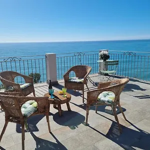 La Tuffatrice Alloggio per agriturismo Imperia